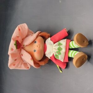 Vintage American Greetings 1979 StrawberryShortcake Doll